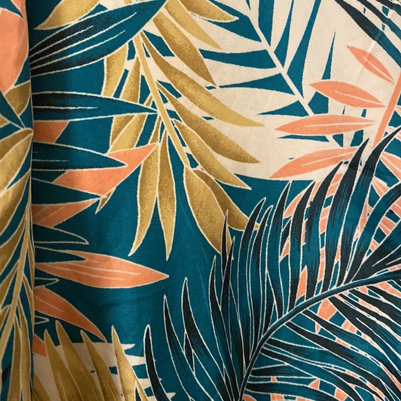 Tropical Print Lightweight Jacket - Picture 2 of 5